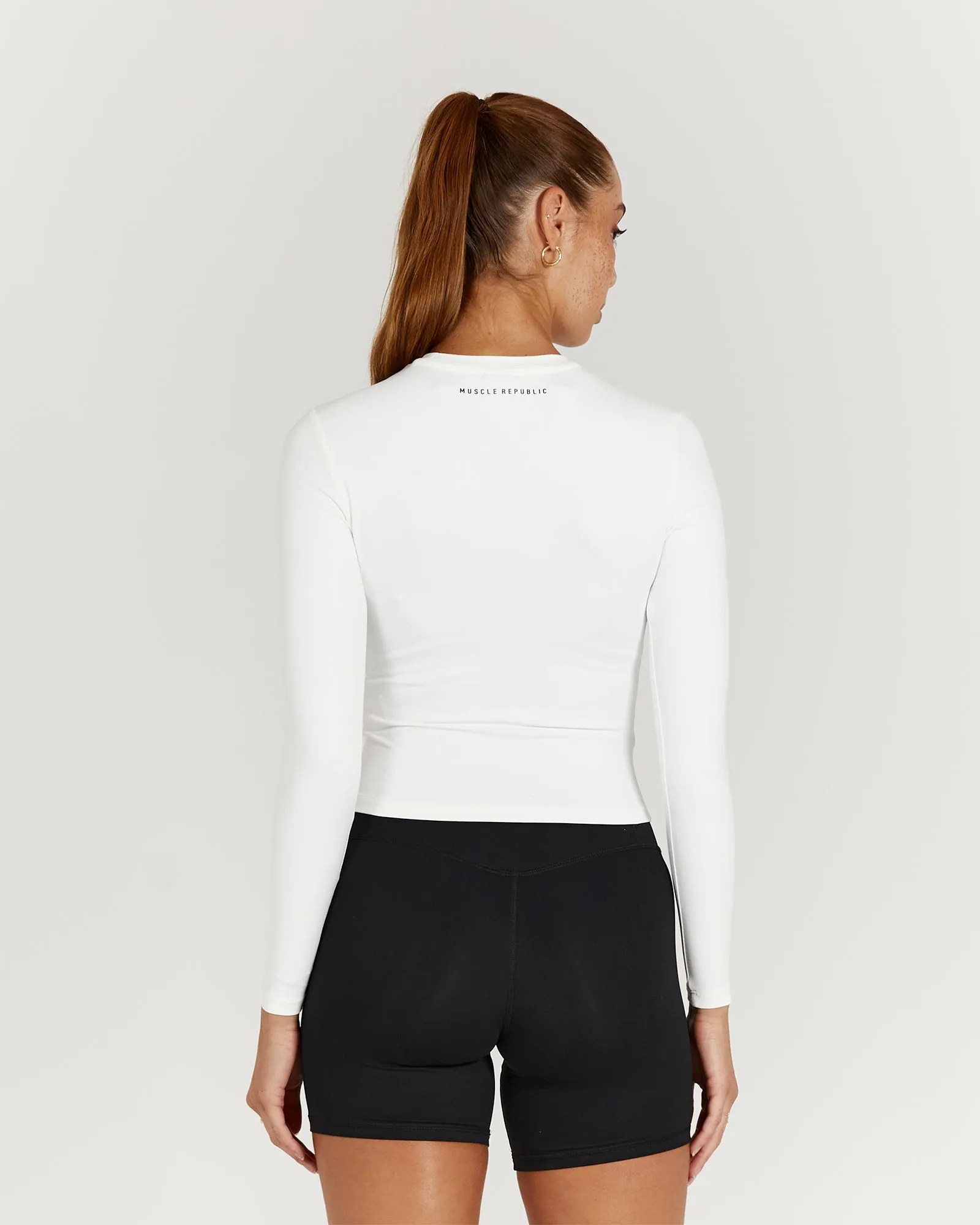 ATHLEISURE LONG SLEEVE TOP - OFF WHITE