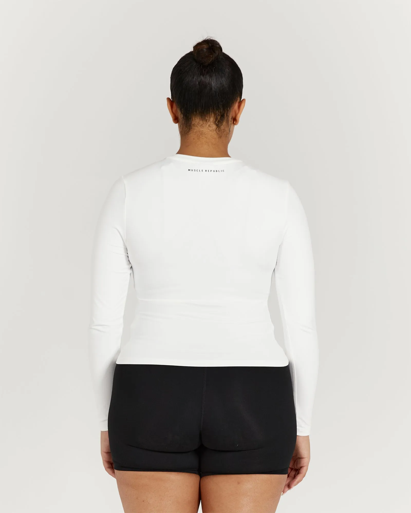 ATHLEISURE LONG SLEEVE TOP - OFF WHITE