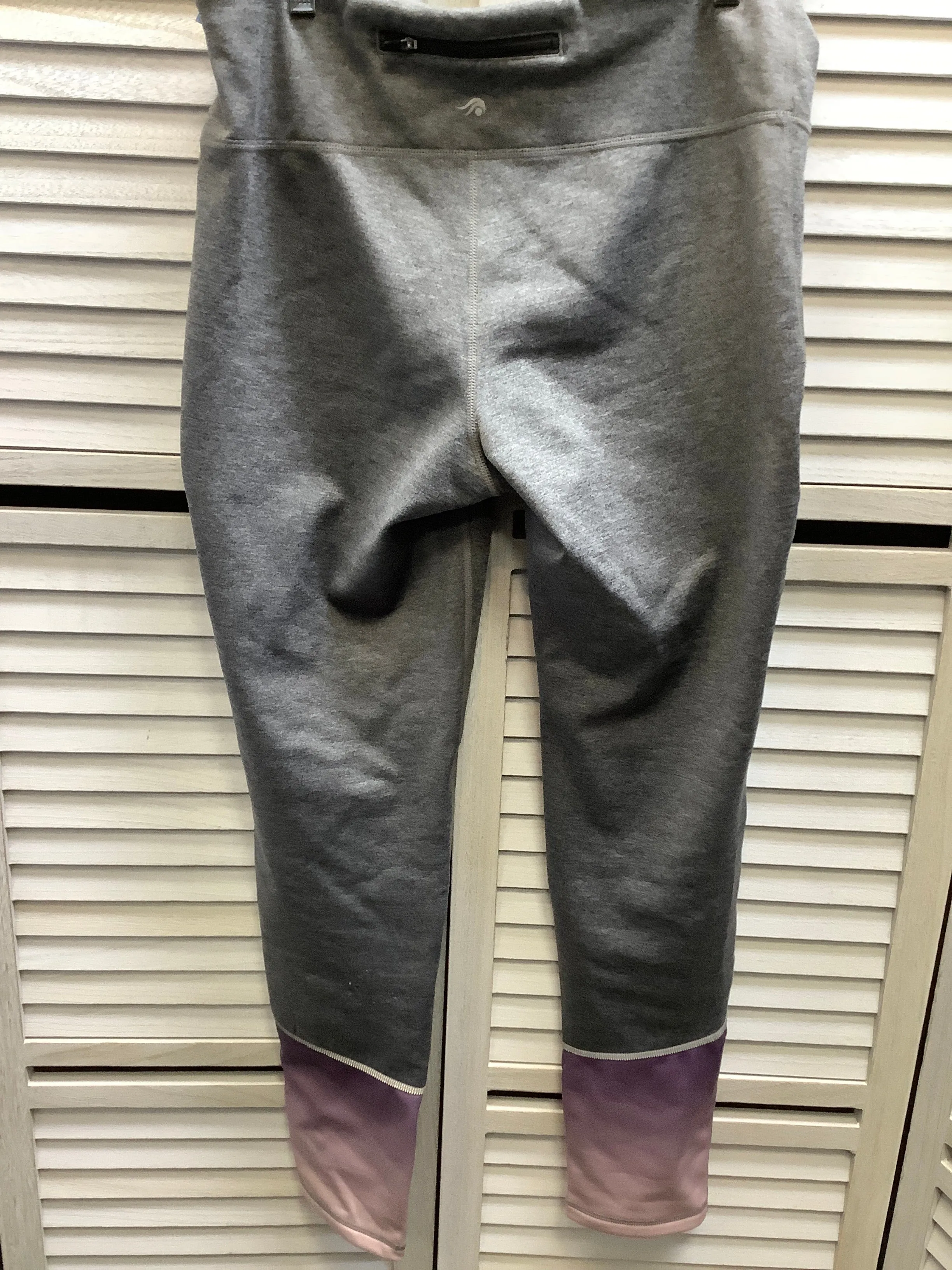 Athletic Leggings By Ideology In Grey, Size: L