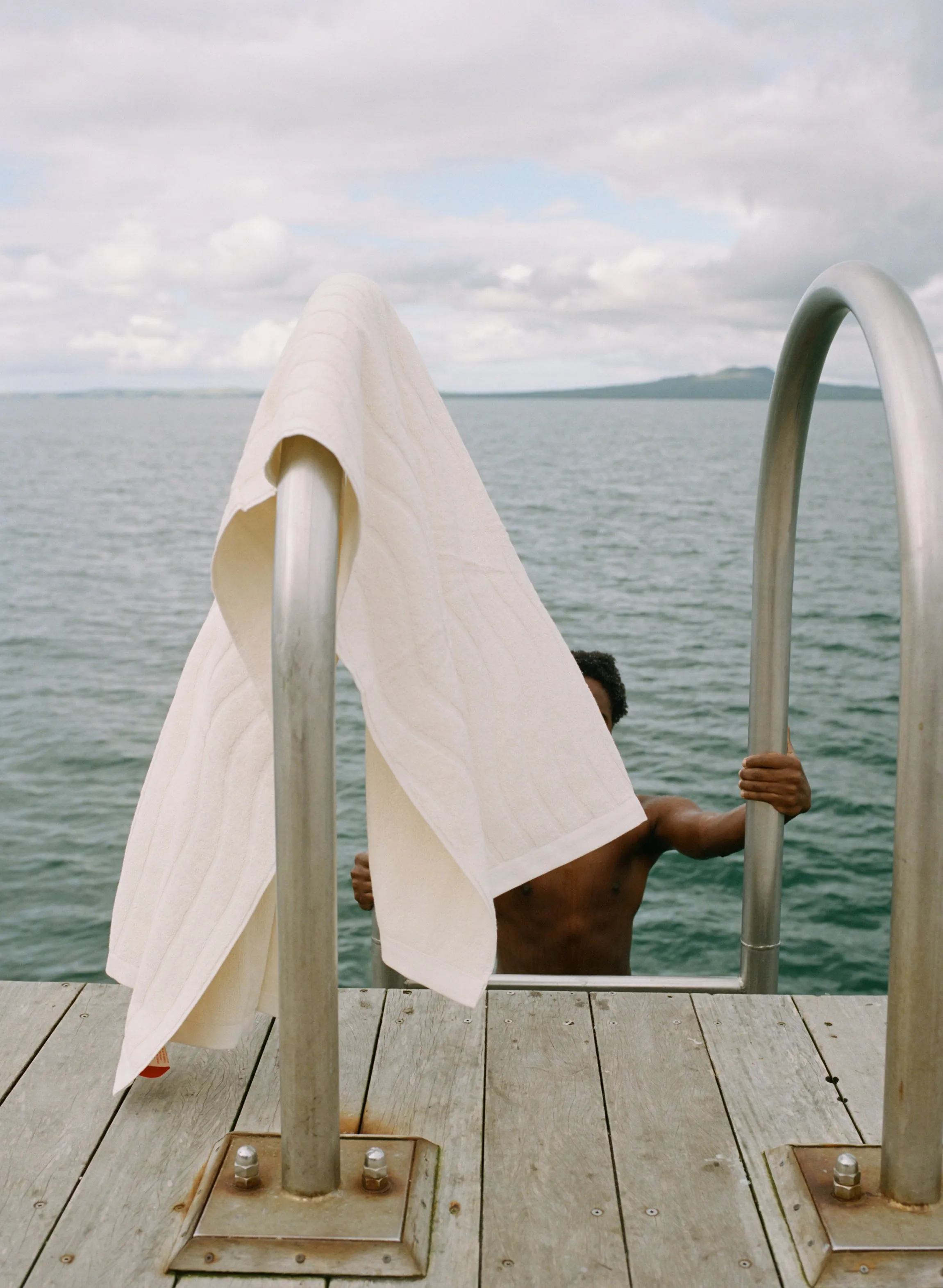 Baina | St Clair Bath Towel in Ivory