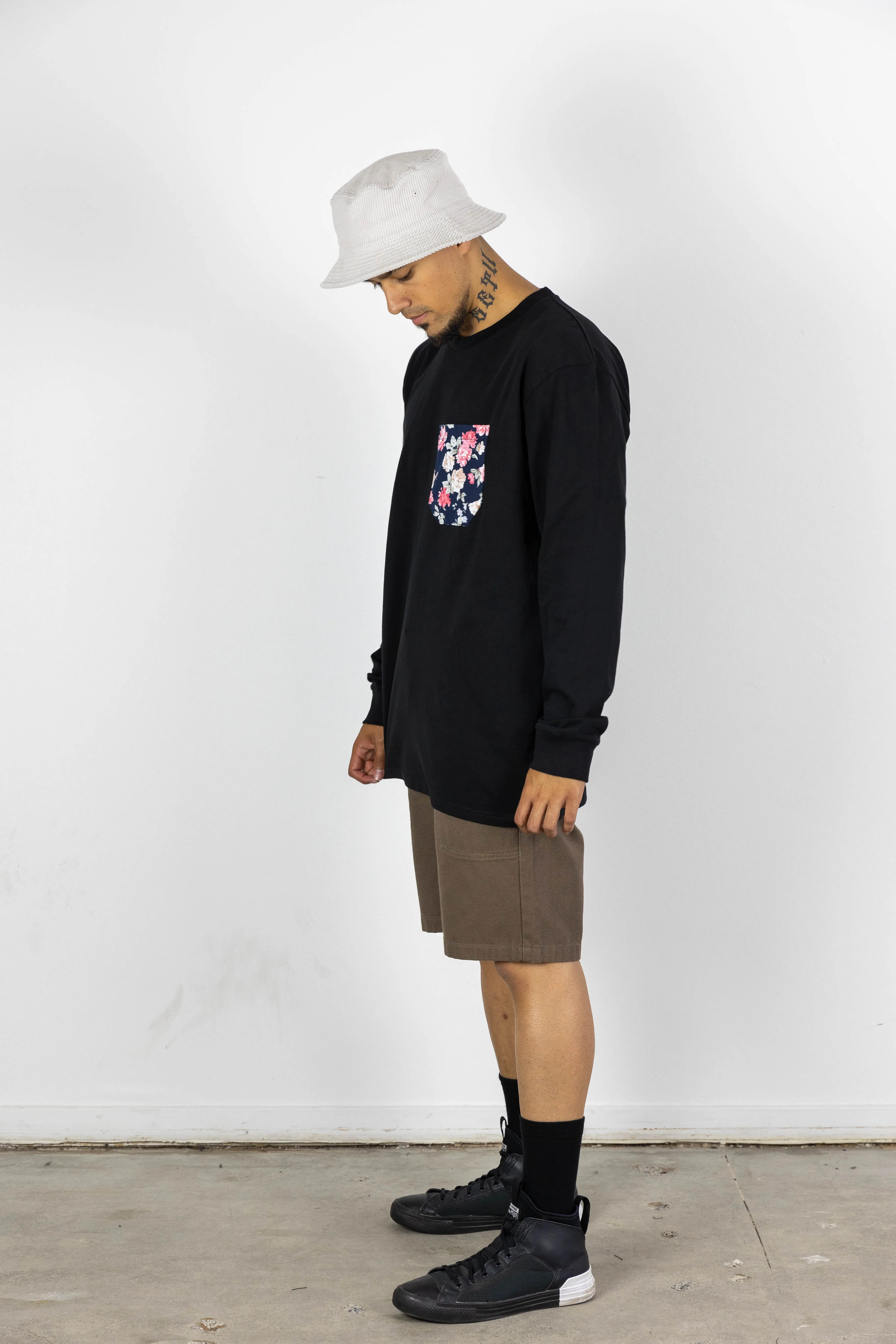 BLAKE LONGSLEEVE POCKET TEE