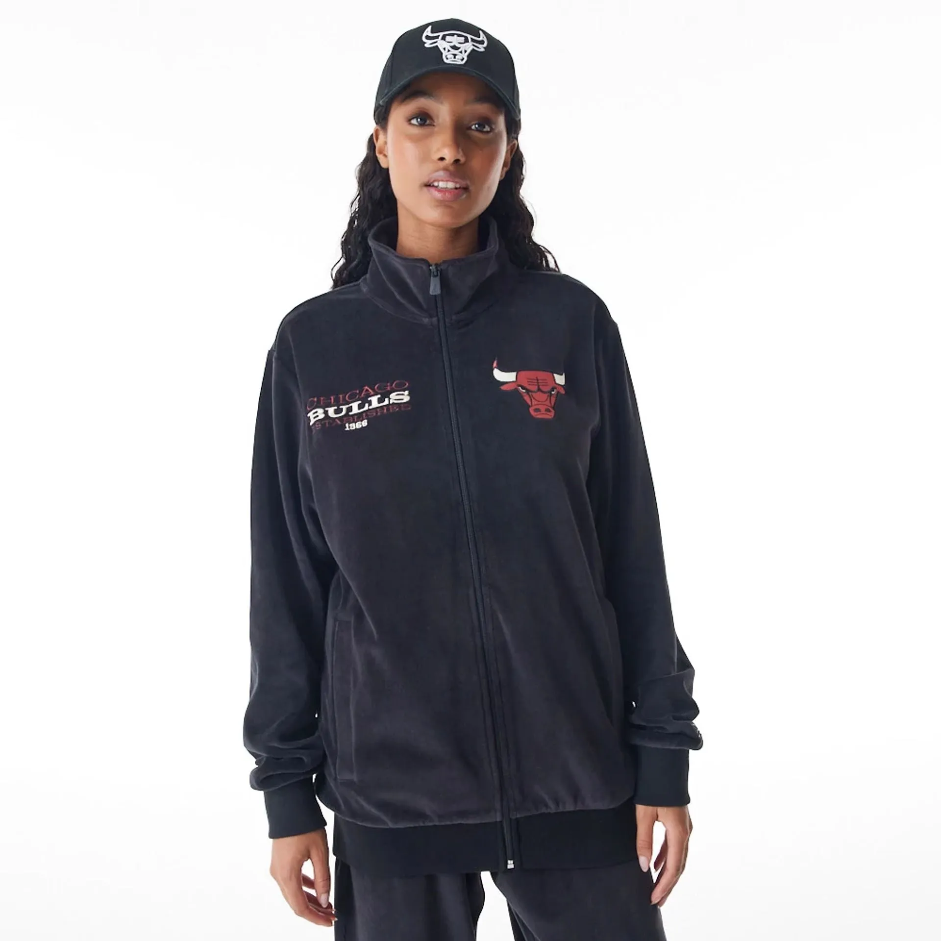 Chicago Bulls NBA Lifestyle Velour Black Track Jacket