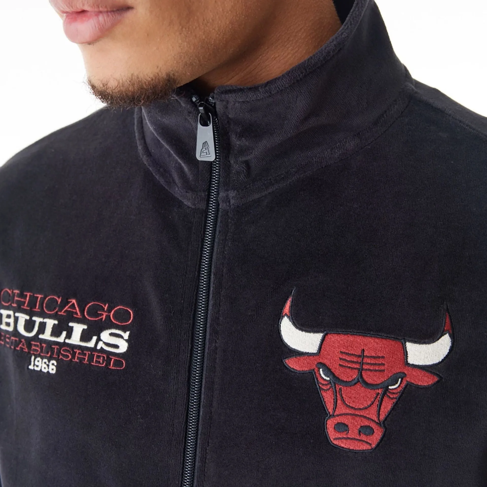 Chicago Bulls NBA Lifestyle Velour Black Track Jacket