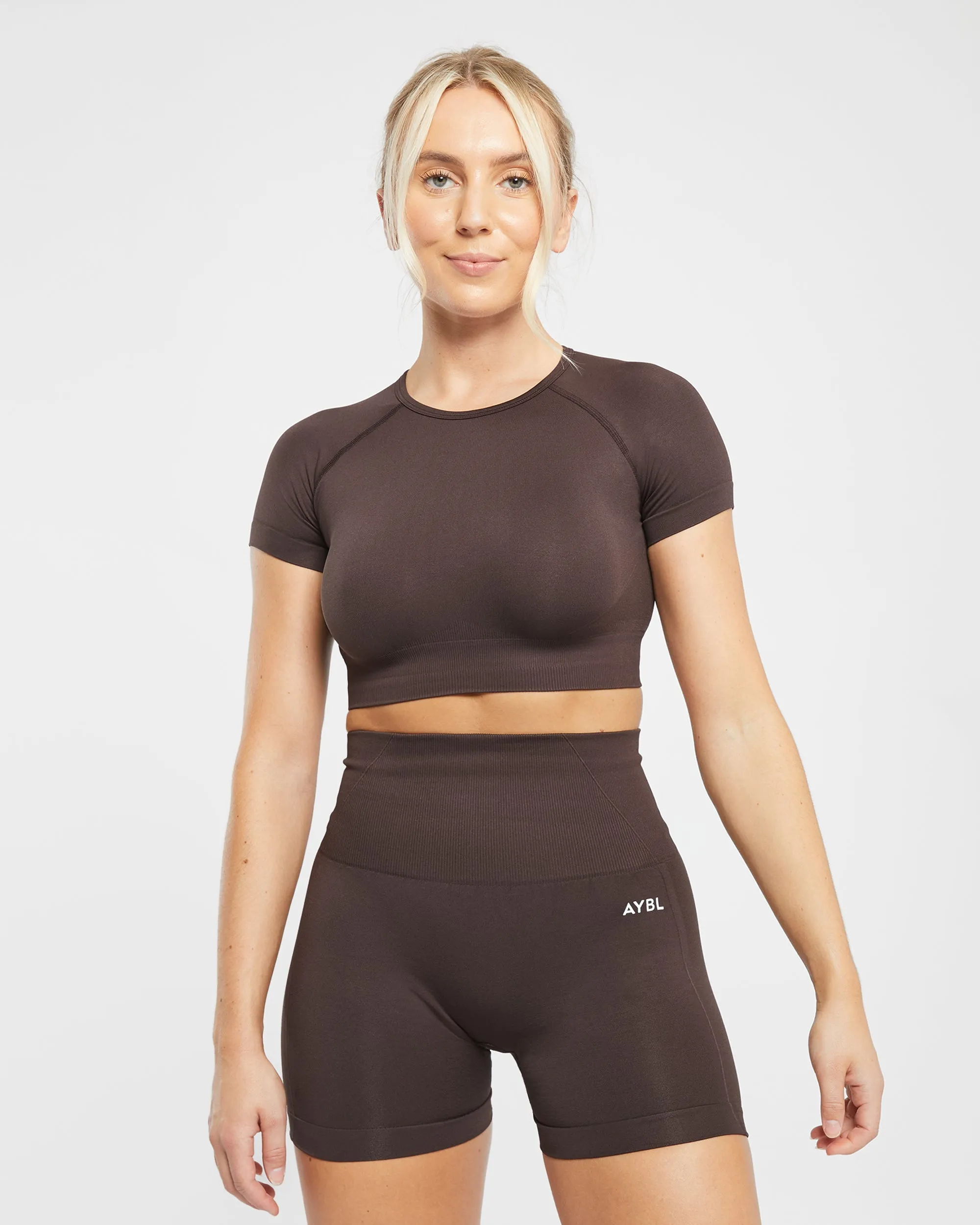 Empower Seamless Crop Top - Cocoa Brown