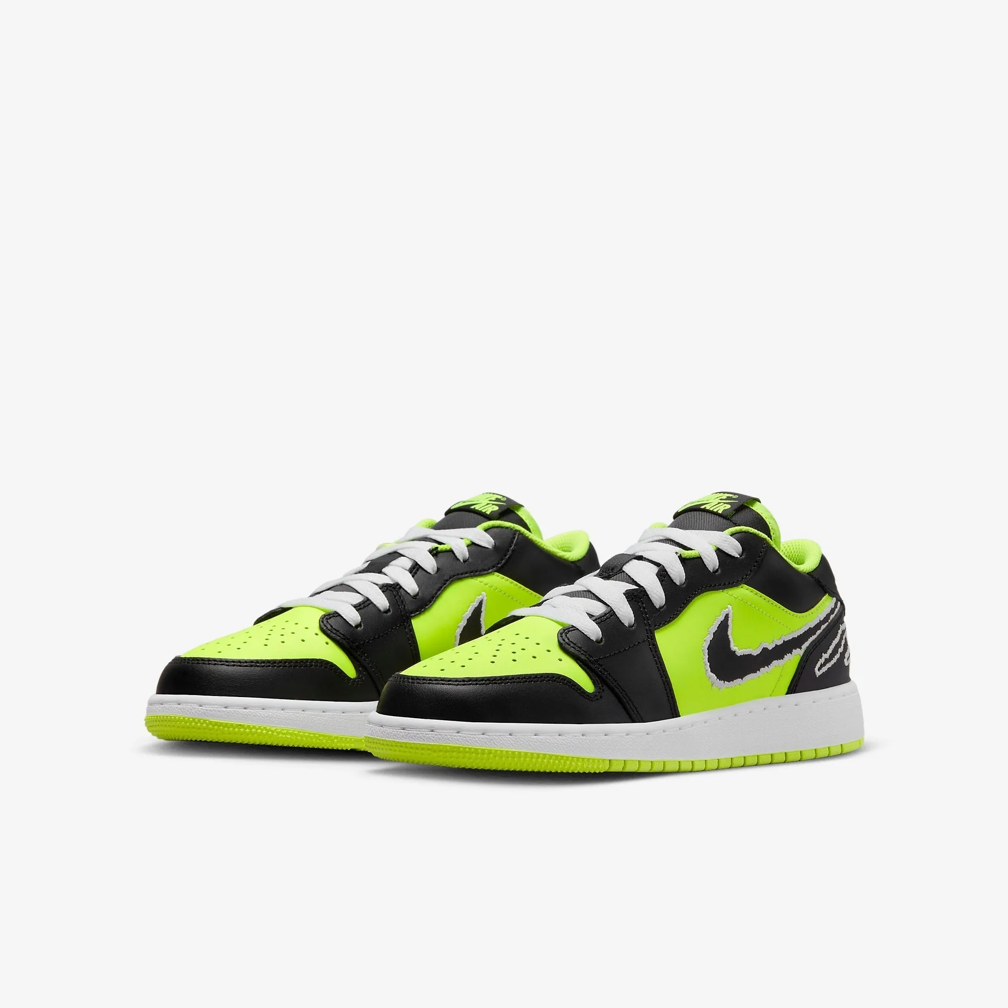 (GS) Air Jordan 1 Low SE 'Black Cat Volt' (2023) DX6666-701