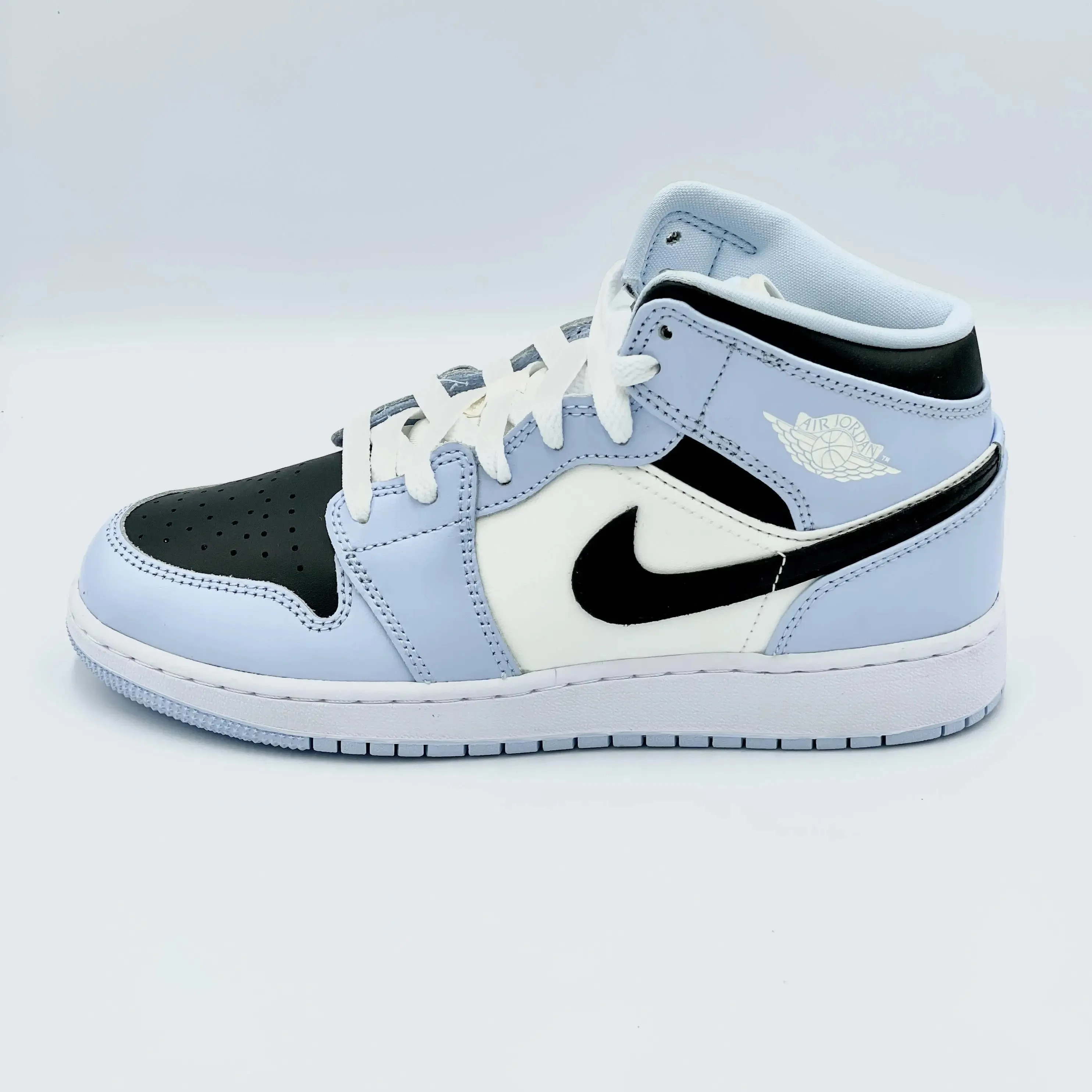 Jordan 1 Mid Ice Blue (GS)