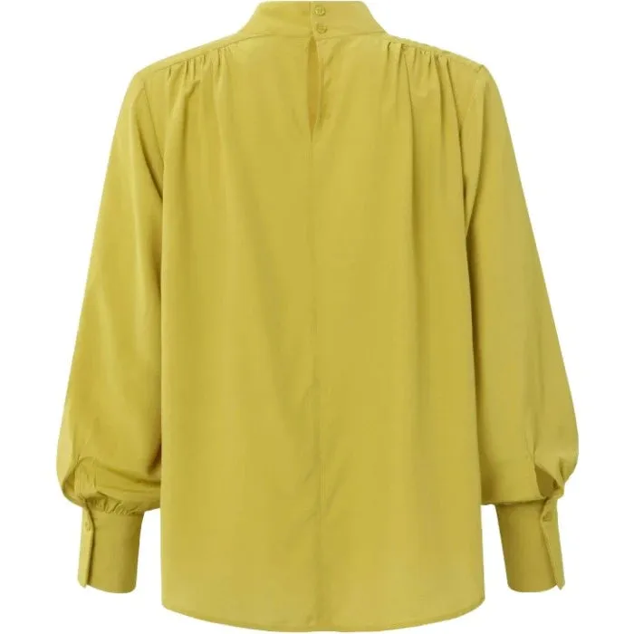 YAYA high neck avocado green top